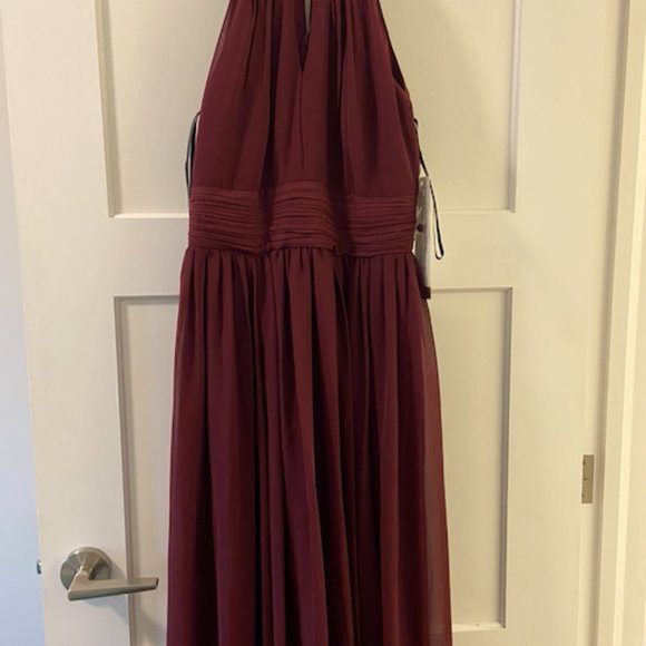 Unworn & Unaltered Bridesmaid Keyhole Dress -Bill Levkoff - Picture 2 of 5